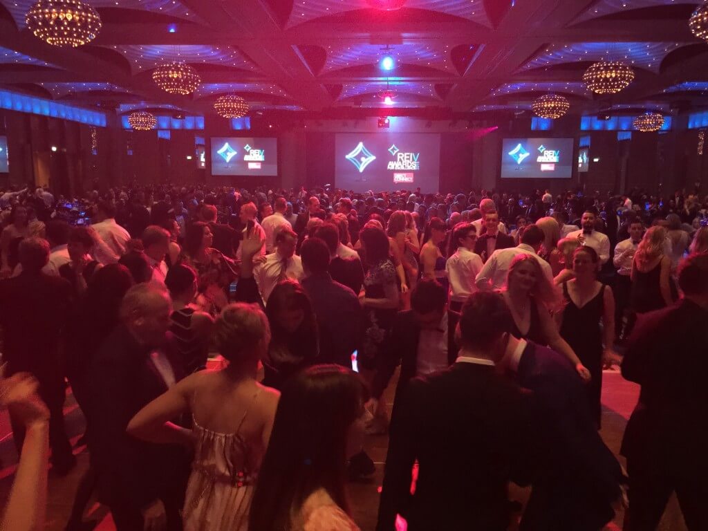 CHUNKY JAM- CORPORATE COVER BAND-REIV-CROWN PALLADIUM-2015-1