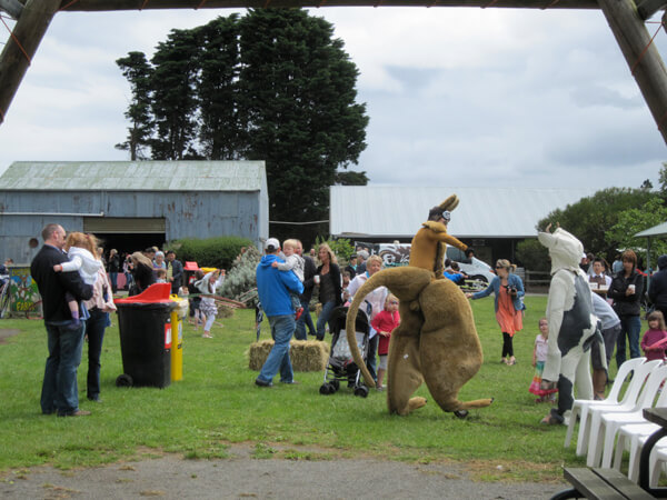 family day-metricon-2010-2