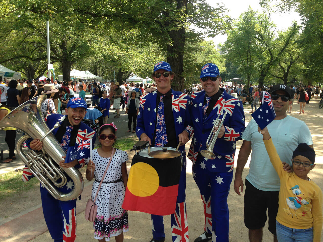 Ausie Flag Suit Band