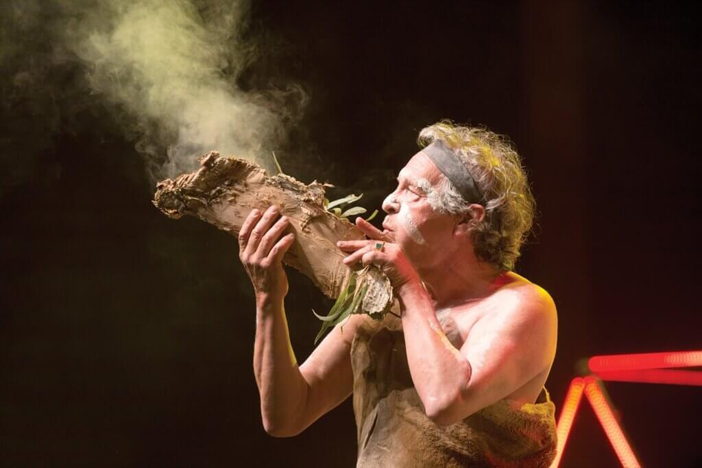 aboriginal entertainment for NAIDOC WEEK Smoking ceremony