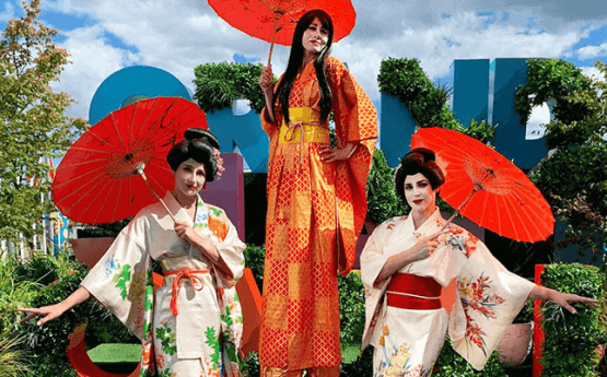 Japanese Geisha Girls On Stilts